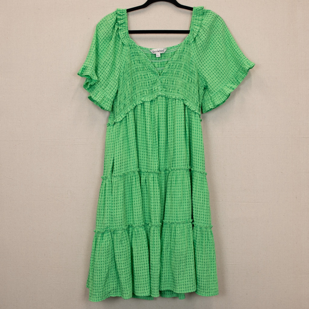Davi & Dani green smocked v-neck ruffle short sleeve tiered dress-L